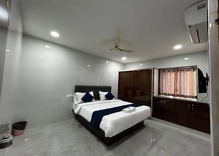 Hotel Dolphin
