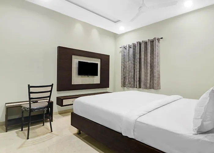 Collection O Hotel Panchavati Grand