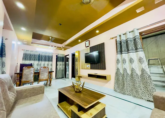 Prince Castle-2Bhk Luxurious Apartment/Guesthouse
