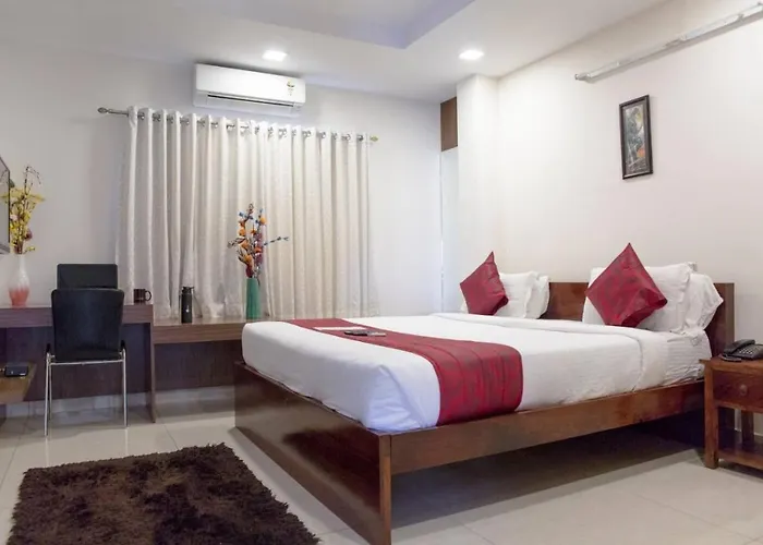 Aptly Premium Serviced Apartments - A Brand Unit Of Skyla - Lotus Pond