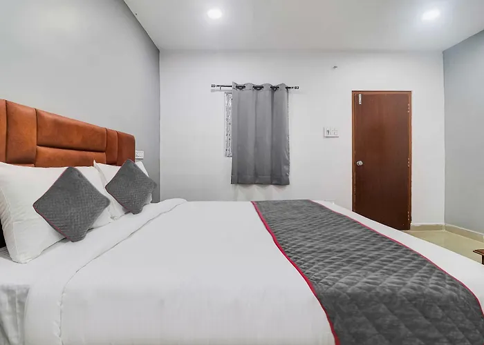Townhouse Lavish Oak