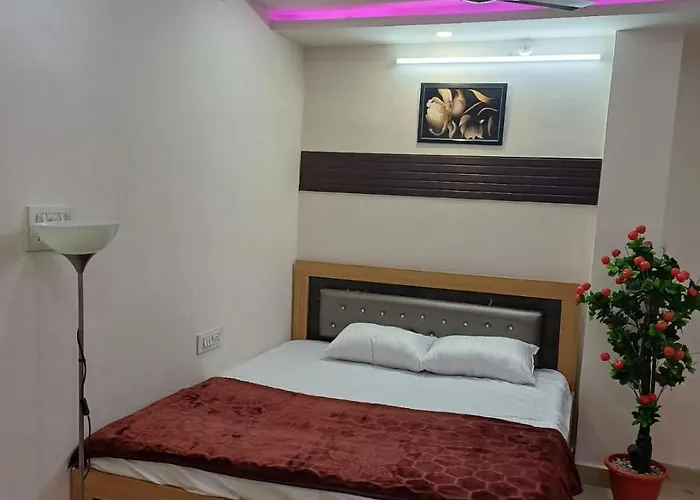 A K Home\'S 2Bhk Flat