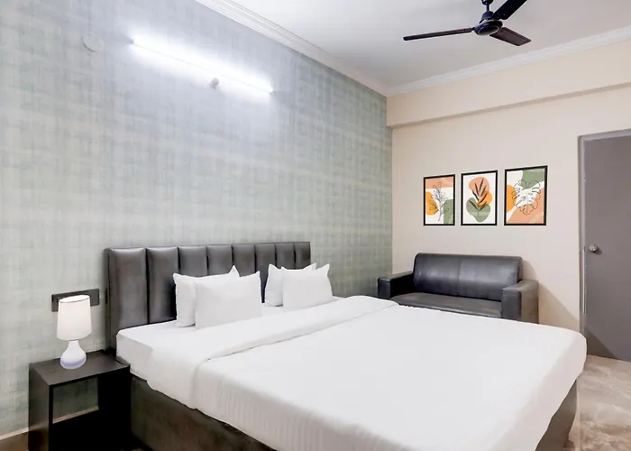 Palette - Hotel Star Grandeur