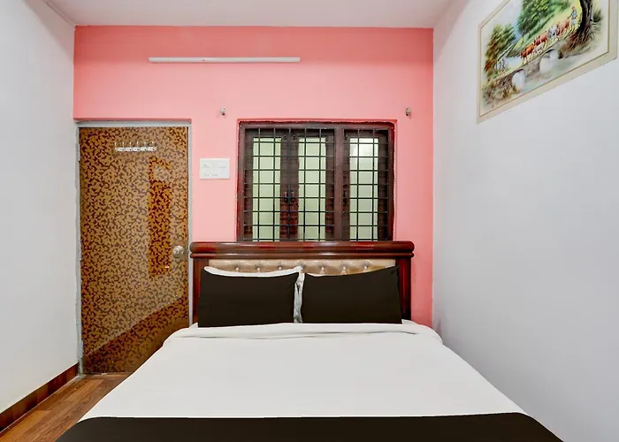 Hotel O Heavens Inn