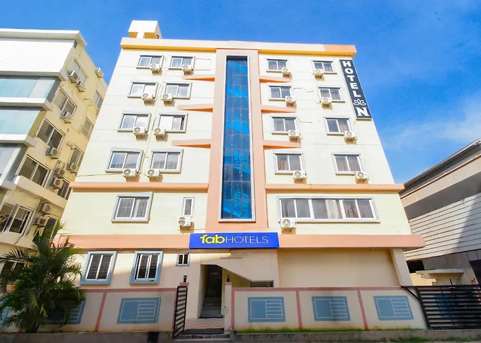 Fabhotel N Residency, Hitech City - 350M From Yashoda Hospital, Hitech City