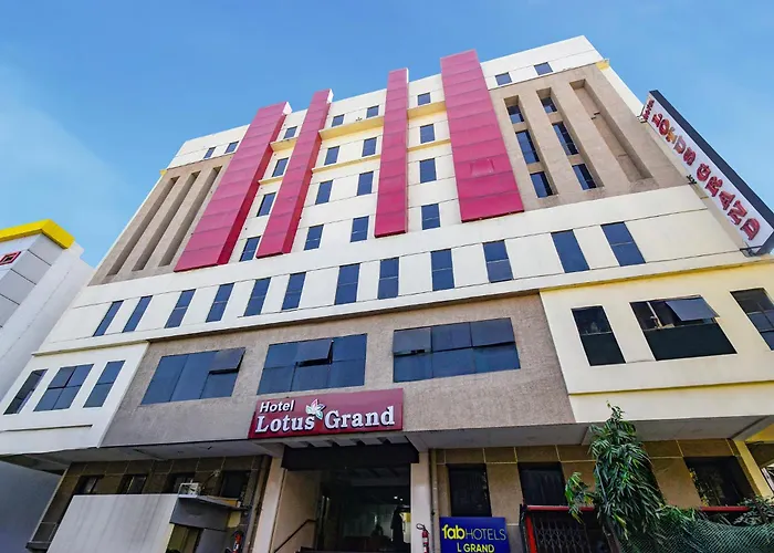 Fabhotel L Grand - Nr Secunderabad Railway Station