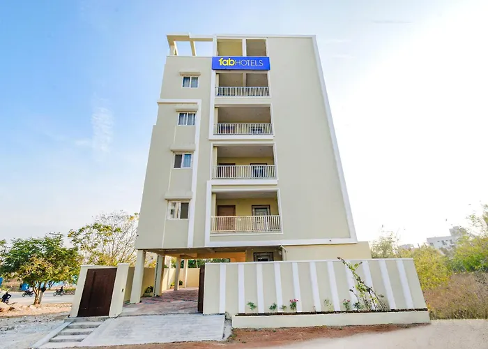 Fabhotel Rk Suites Nr Gachibowli