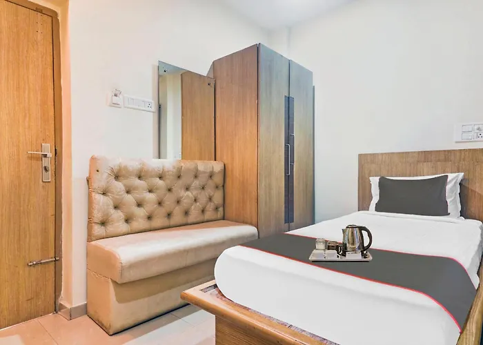 Collection O The Crown Hotel