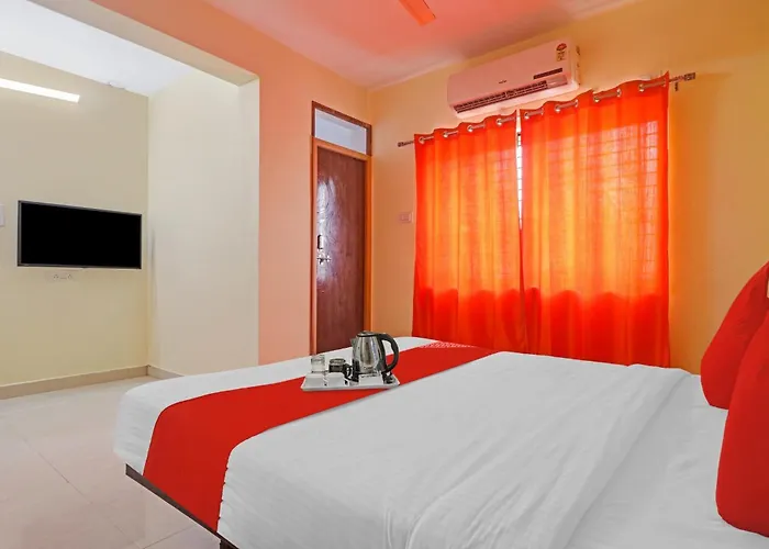 Super Hotel O Dk Reddy Square