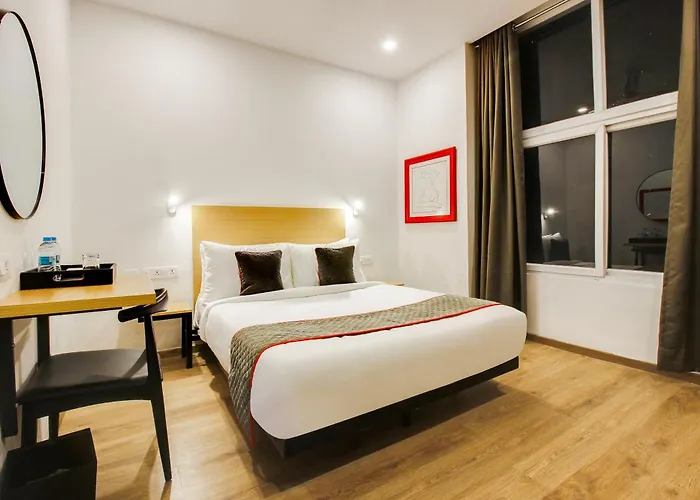 Super Townhouse Moosapet Rcc Prime