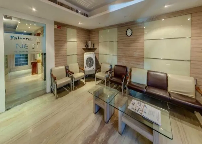 Falcons Nest Imperia Suites