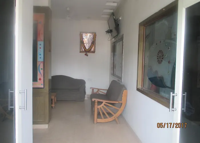 Sri Sai Ganesh Lodge