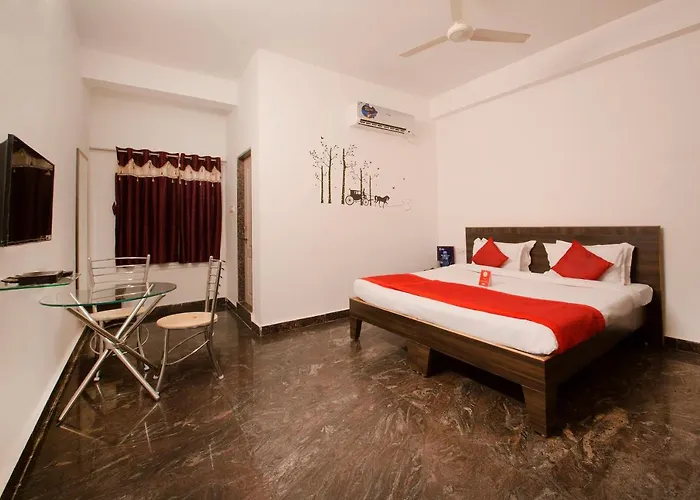 Oyo 9936 Elite Inn