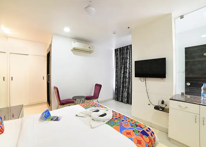 Fabhotel Hill View II Gachibowli
