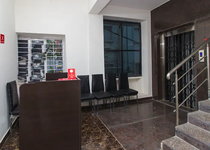Oyo 9004 S V Residency