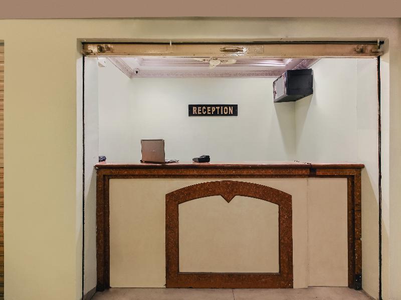 Hotel Oyo Flagship 23191 Raj Madan Ameerpet Hyderabad
