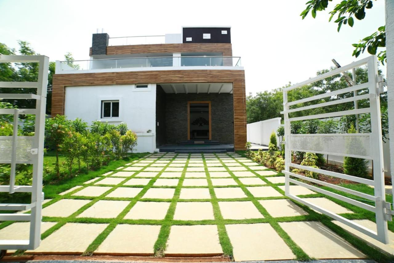 Fingertip Holidays Villa Hyderabad