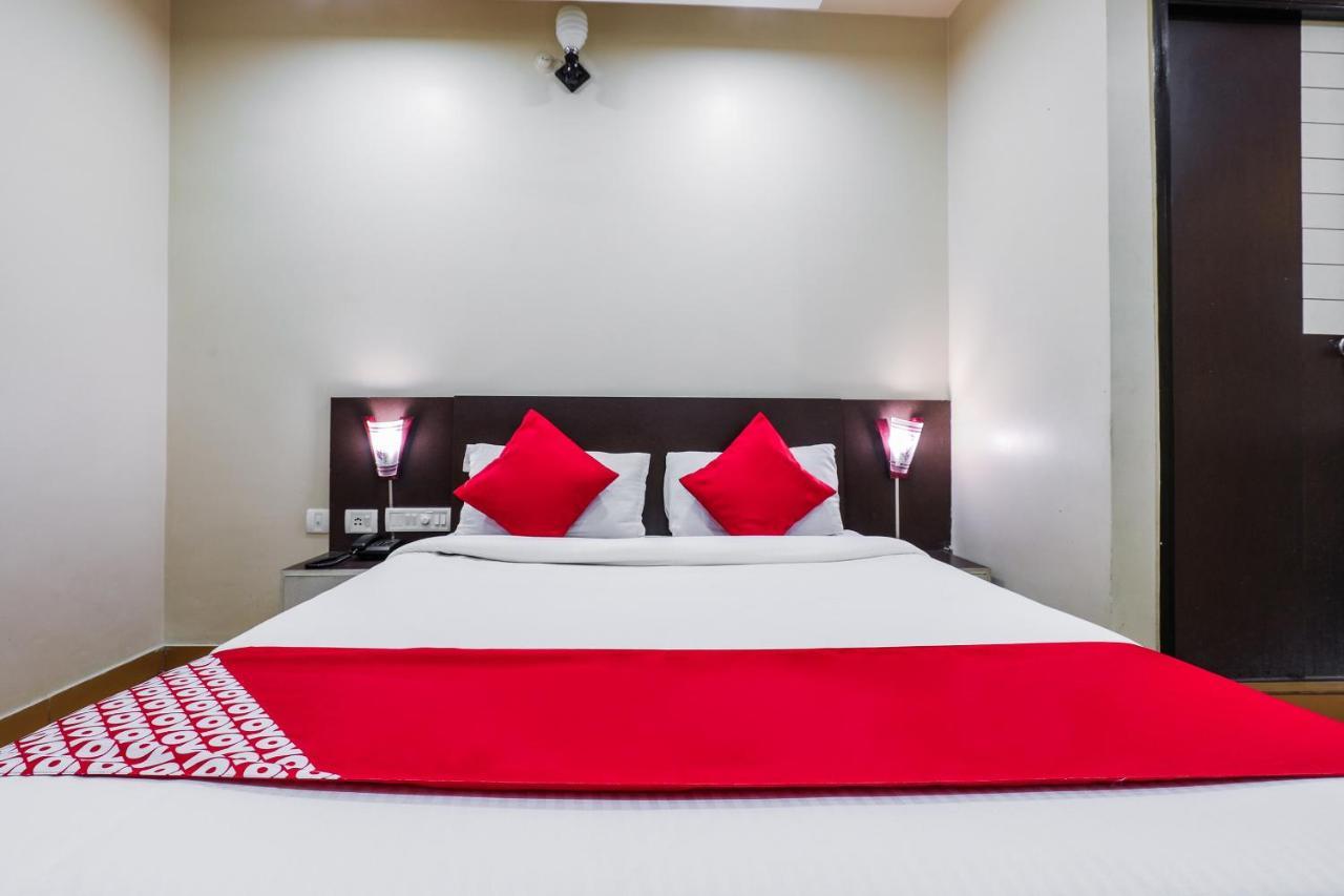Hotel New Sree Krishna Residency 3*