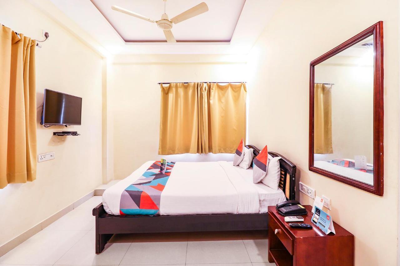 Hotel Fabexpress Mid Town