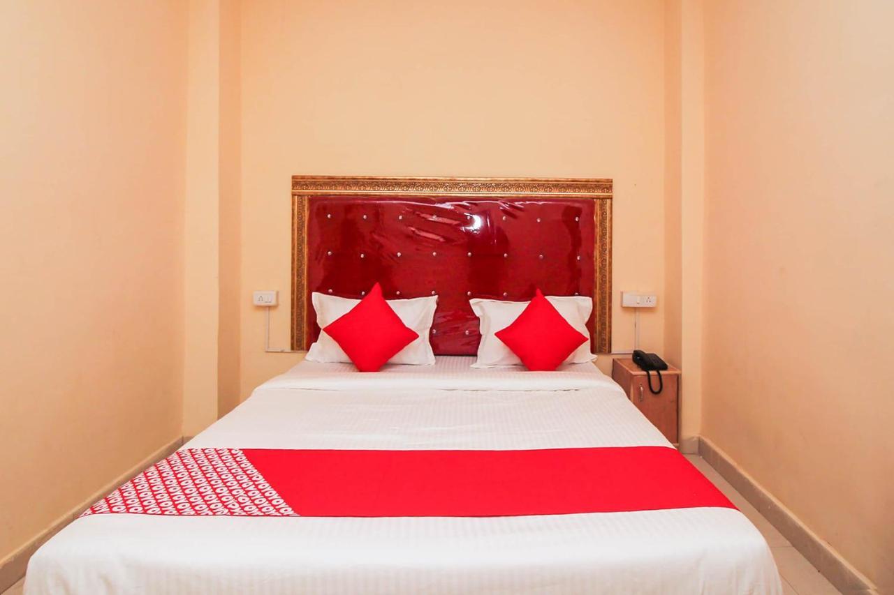 Oyo 7343 Al Shareef Palace Hotel 3*