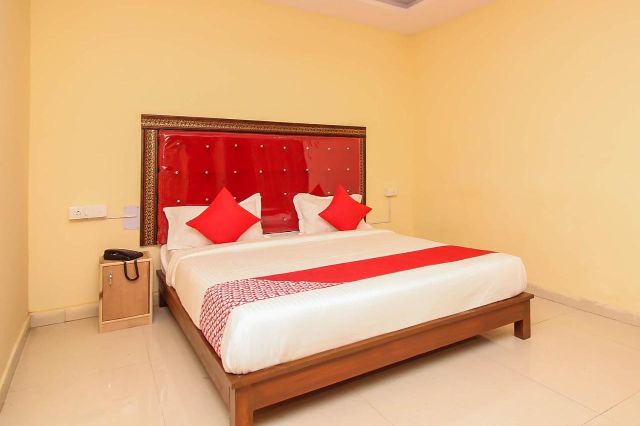 Oyo 7343 Al Shareef Palace Hotel Hyderabad