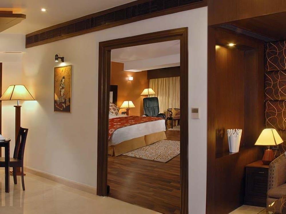 Fortune Park Vallabha - Member Itc Group, Hotel
