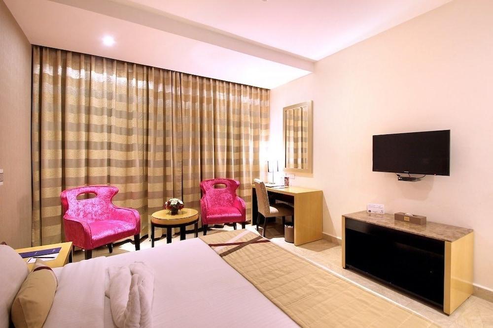 Hotel Western Ashoka 3*