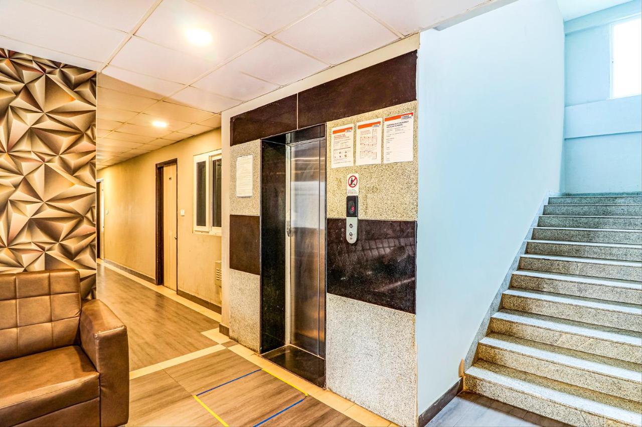 Fabexpress Mid Town Hotel