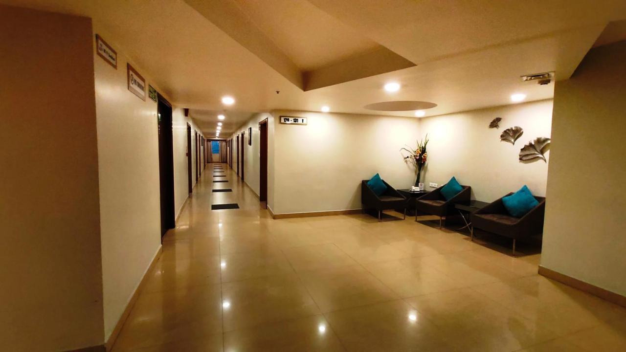 Western Ashoka Hotel