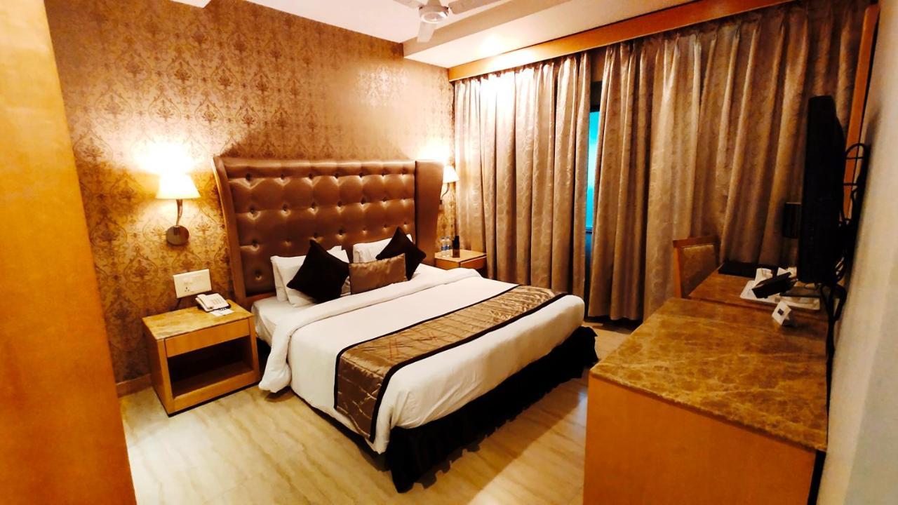 Hotel Western Ashoka