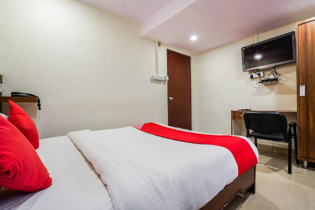 Hotel Oyo 588 Kmr Hospitality Services 3*