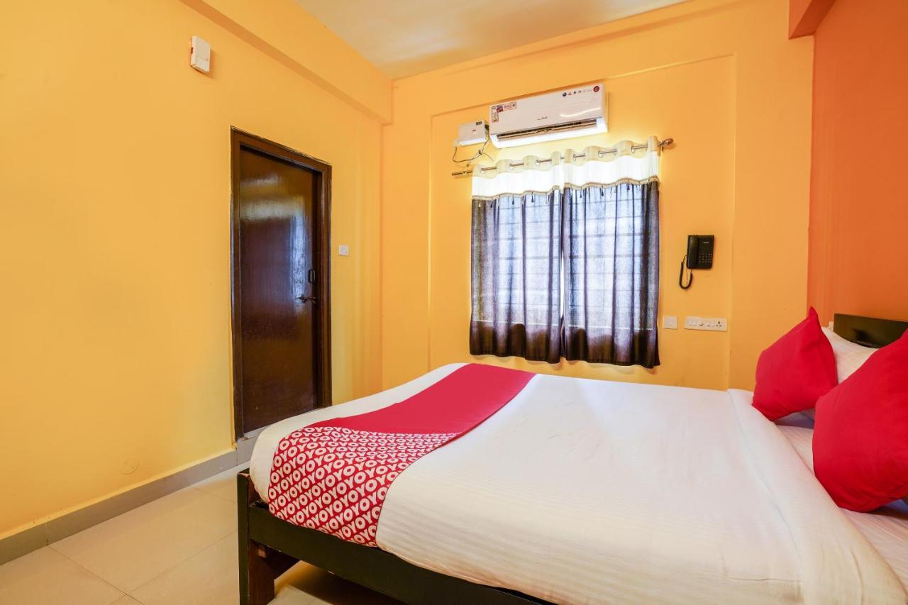 Hotel Oyo 70286 Svr Grand Hyderabad
