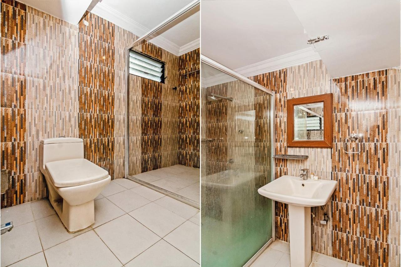 Capital O Marjan International Near Assembly Hotel Hyderabad