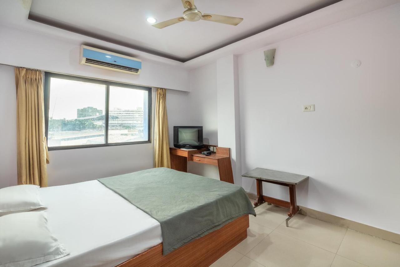 Hotel Oyo My Choice Near Charminar Hyderabad
