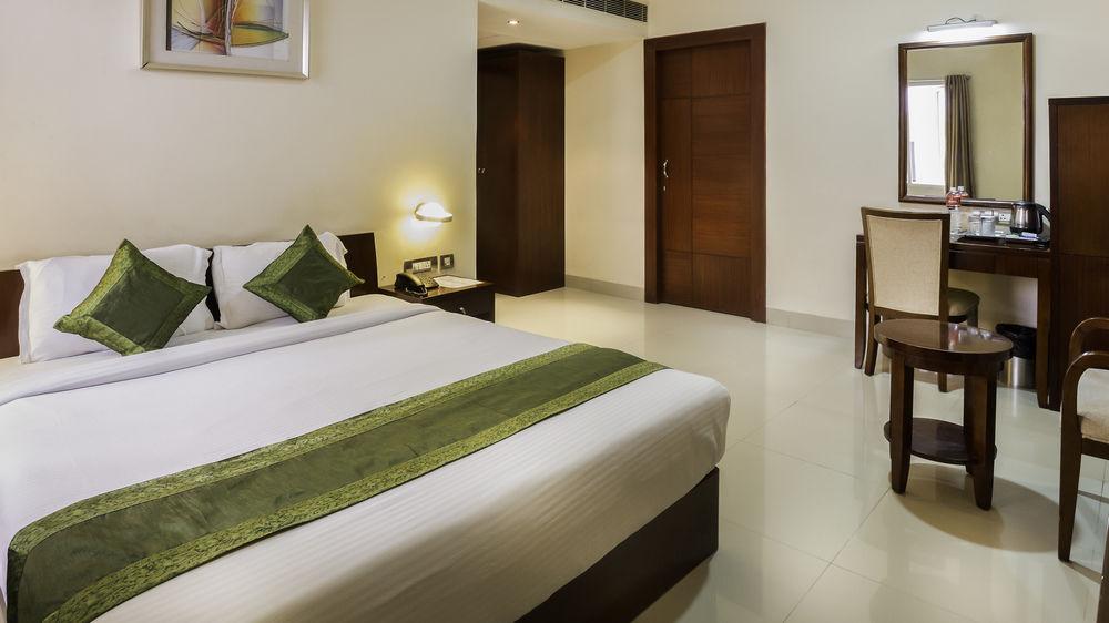 Hotel Oyo Townhouse 9 Hitech 3*