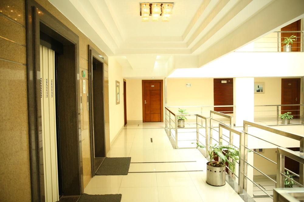 Hotel Oyo Townhouse 9 Hitech 3*