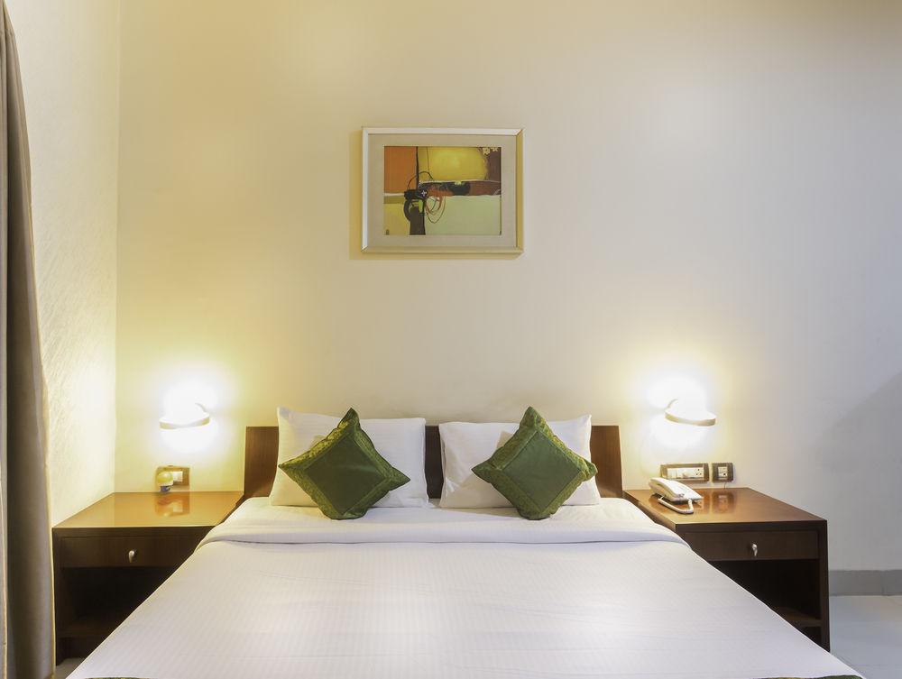 Oyo Townhouse 9 Hitech 3* Hyderabad