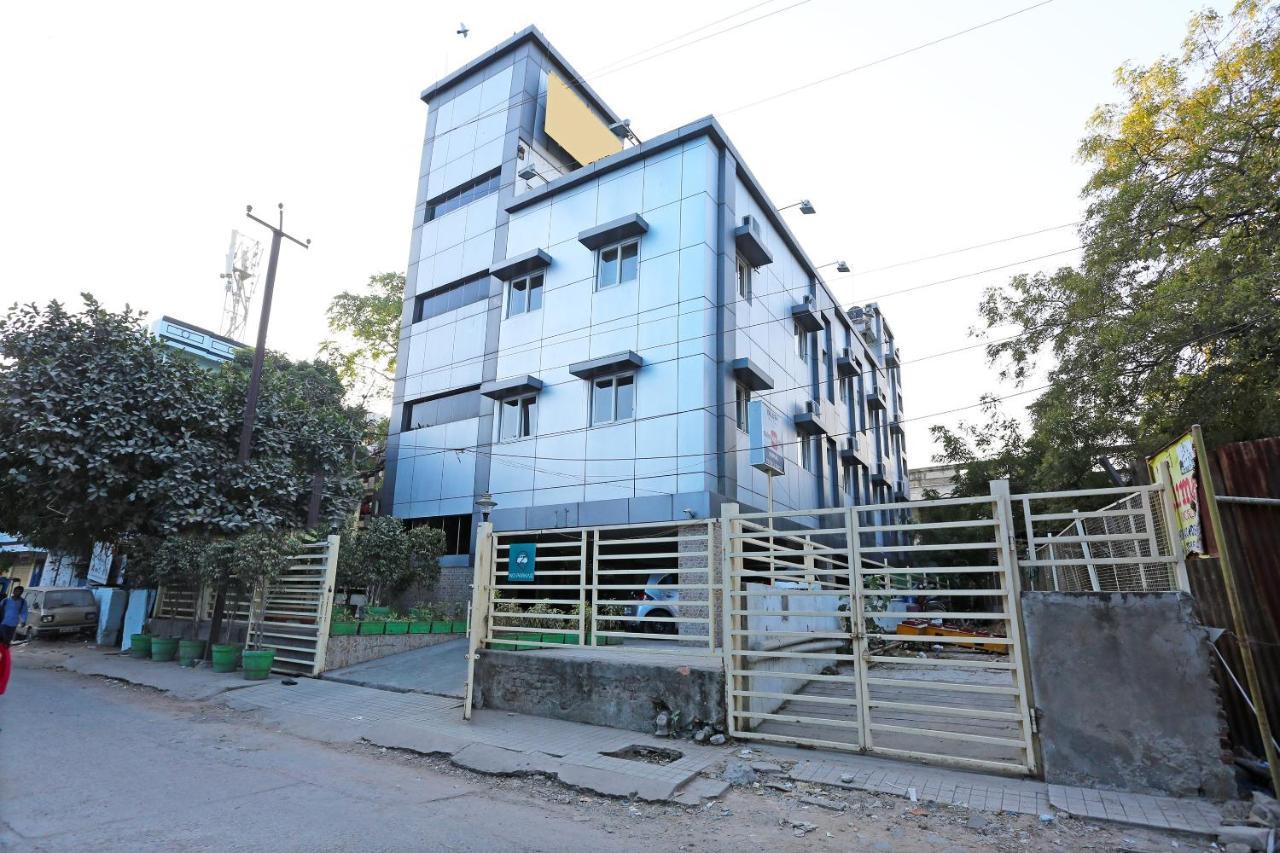 Hotel Oyo 1421 Nirmal Excellency 3*
