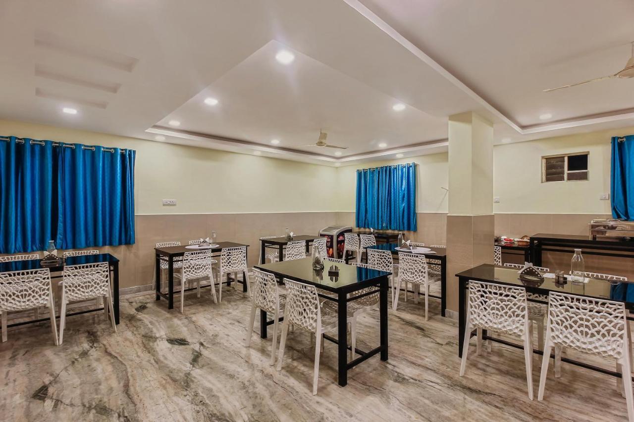 Hotel Oyo Flagship Goldhorn Mehdipatnam Near Snt Ann's College