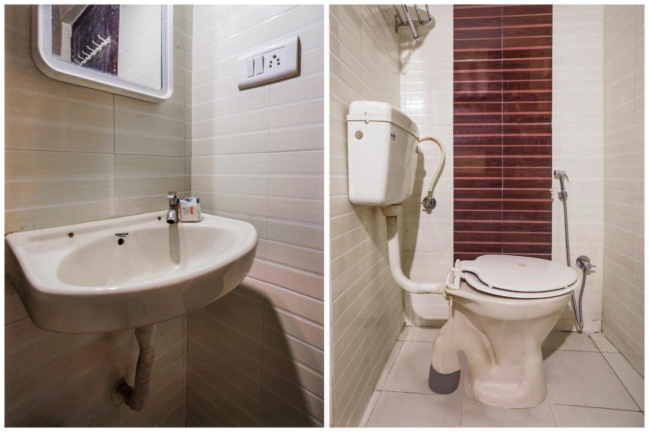 Oyo 19365 Sabharwal Hotel 3*