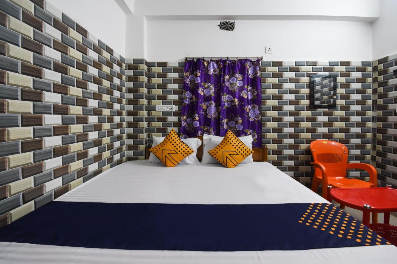Oyo 75379 Raja Ram 3*