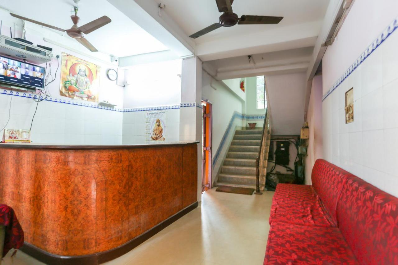 Hotel Capital O75502 Asian International