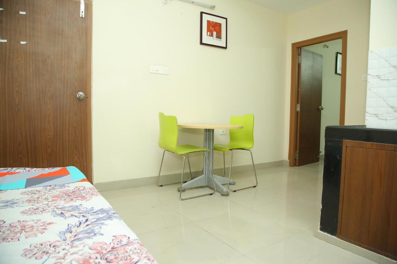 Skyview Hotel 2*