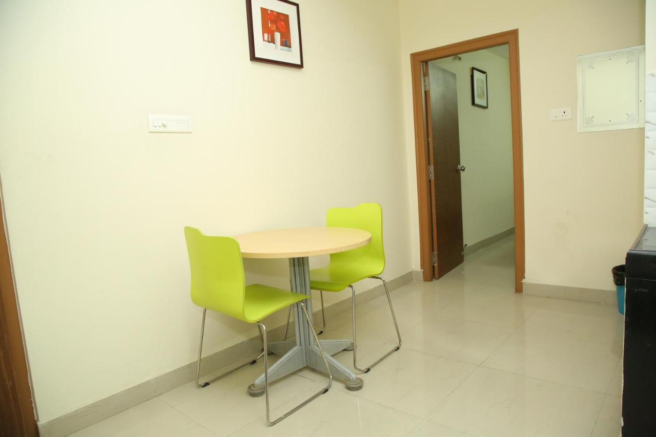 Skyview Hotel 2*