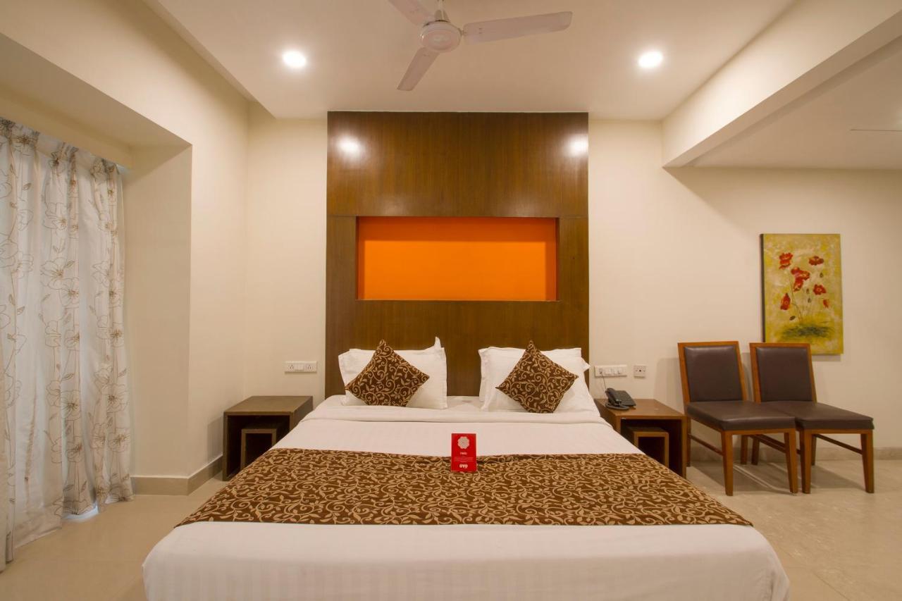 Hotel Oyo 1410 Country Club Begumpet Hyderabad