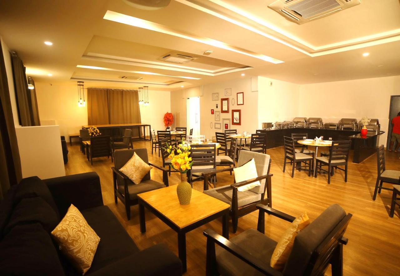The Urban Hotel *