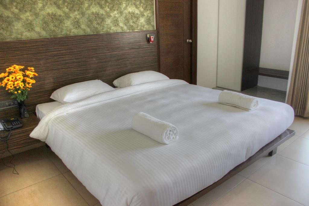 The Palazzo 2* Hyderabad
