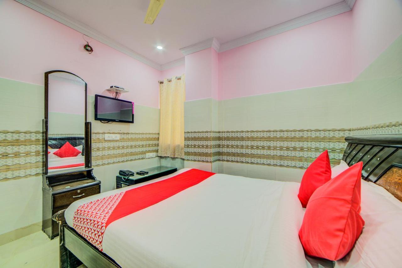 Hotel Oyo 35856 Padma Residency Hyderabad