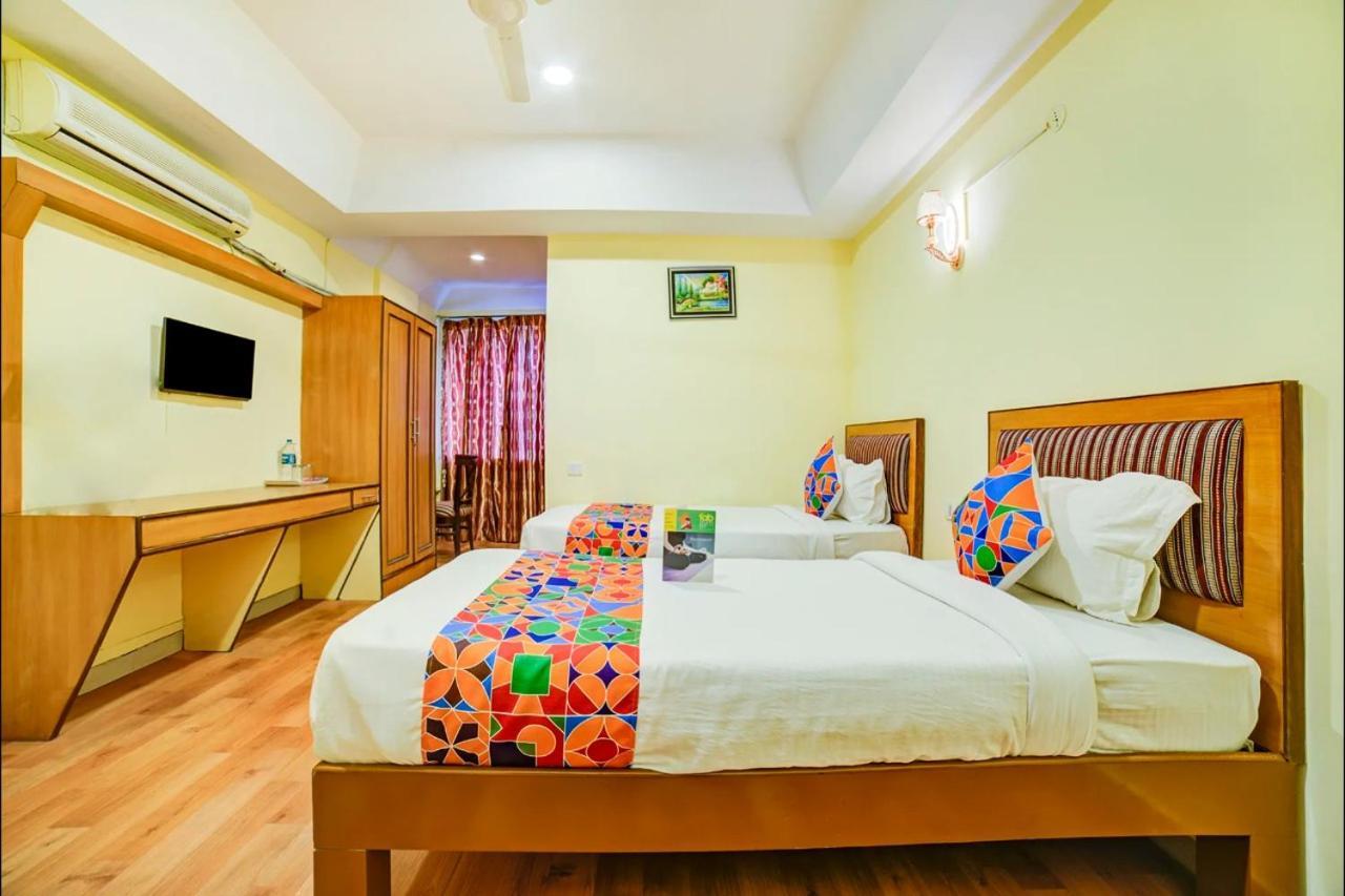 Royal Abode Hotel