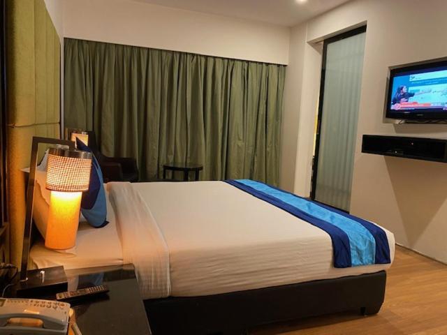 Ebony Boutique Hotel Hyderabad